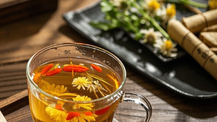 科普，春天养生：通过药膳<span style="color: #da4707">养</span><span style="color: #da4707">肝</span>健脾的方法解析