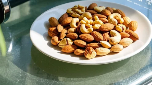 坚果减脂的真相：揭示坚果的营养价值与合理摄入指南